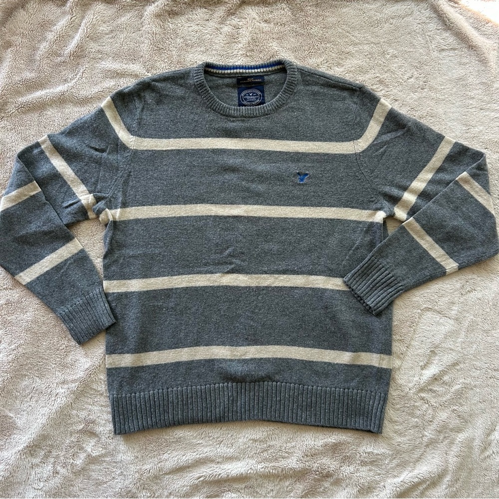 American Eagle Grey Ivory Stripe Sweater Athletic Fit Size‎ XL
